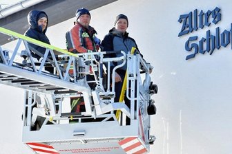 Alter Namenszug ziert sanierte Fassade in Erlbach -
