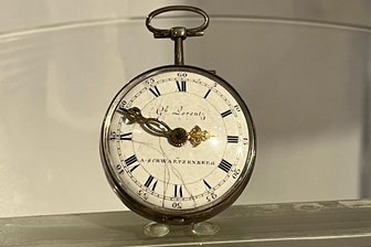 Altes Meisterstück aus dem Erzgebirge geht als Schenkung an Schlossmuseum - Die Taschenuhr wurde 1770/80 vom Schwarzenberger Uhrmacher Gottlob Lorentz gefertigt.