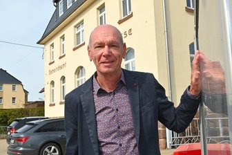 Altmittweida: Bürgermeister Jens-Uwe Miether bleibt am Ruder - Jens-Uwe Miether hat offiziell seine dritte Amtszeit als Bürgermeister angetreten.