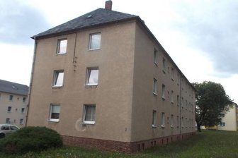 An der Gabelsbergerstraße wird weiter Wohnraum saniert - Das Haus Gabelsbergerstraße 20 a/b. Nach Abschluss der jetzt geplanten Arbeiten ist in dem Gebiet nur noch das Wohngebäude 18 a/b zu sanieren.
