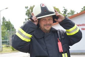 Andreas Schneider ist der Stimmenkönig von Reinsberg - Andreas Schneider, Vorstand der Agrargenossenschaft Neukirchen/Hirschfeld, ist auch bei der Freiwilligen Feuerwehr aktiv. Der 51-Jährige hatte bei der Gemeinderatswahl am Sonntag mit 708 Stimmen das beste Ergebnis erzielt.
