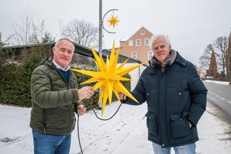 Angeschoben: Diese sechs Projekte im Raum Stollberg erhalten Bürgerbudget - Das Sternenprojekt von Gunnar Brautzsch (links) und Matthias Groschwitz erhält Geld.