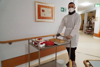 Angespannte Corona-Situation: Soldaten bald in allen sechs Kliniken der Region im Einsatz - Auch nach einem Corona-Ausbruch im Seniorenzentrum Lengefeld haben Soldaten Hilfstätigkeiten übernommen.