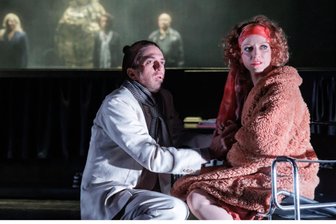 Angespannte Finanzlage in Plauen: Werden Theater-Tickets zur neuen Spielzeit teurer? - Zeit zur Sorge? Das Theater steht finanziell unter Druck.