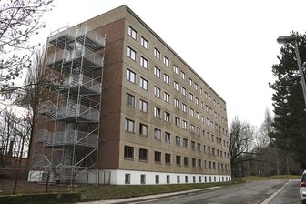 Angriff auf Asylbewerberheim in Chemnitz - Zeugen gesucht -