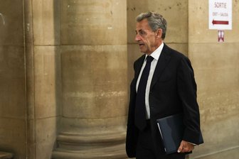 Anklage fordert sieben Jahre Haft für Sarkozy - Frankreichs Ex-Präsident Sarkozy droht eine lange Haftstrafe (Archivbild).