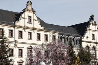 Anmeldungen: Ansturm auf Gymnasien, Flaute bei Oberschulen - Das Gymnasium "Prof. Dr. Max Schneider" in Lichtenstein verzeichnet mit 115 Anmeldungen den höchsten Wert seit 2014.