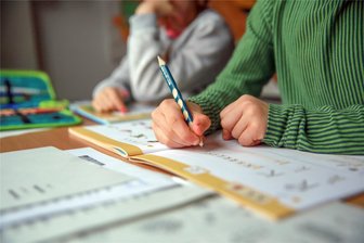 Anmeldungen für neue Plauener Grundschüler starten - Kinder, die bis 30. Juni 2025 das sechste Lebensjahr vollenden, feiern am 11. August 2025 Schulanfang.