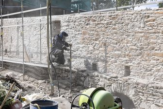 Annaberg-Buchholz: 30.000 Euro für Grünoase an der Stadtmauer - Die historische Stadtmauer wurde saniert. Nun soll an ihr eine Grünoase entstehen.