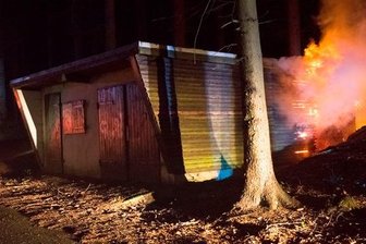 Annaberg-Buchholz: Geräteschuppen in Flammen -