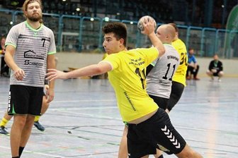 Annaberger wahren ihre weiße Weste - Steuerte am Samstag zwei Treffer bei: Annabergs Lukas Schmidt, hier in einer früheren Partie gegen den SV Beierfeld. 
