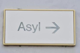 Anzahl der Flüchtlinge rückläufig -