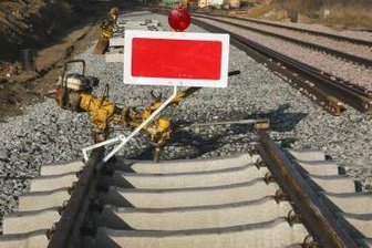 Arbeitgeber fordern Bahn-Streckenausbau für Südwestsachsen -