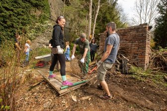 Arbeitseinsatz im Kunstgarten - 