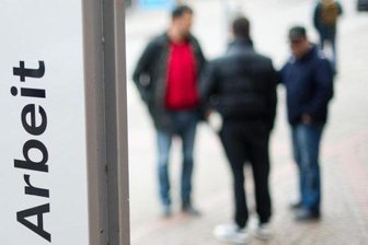 Arbeitslosenzahl im Erzgebirge sinkt auf niedrigsten Stand seit der Wende - Die Arbeitslosenzahl im Erzgebirgskreis ist im Mai erstmals unter die 10.000-Marke gerutscht.