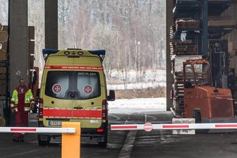 Arbeitsunfall: 36-Jähriger von Gabelstapler erfasst -
