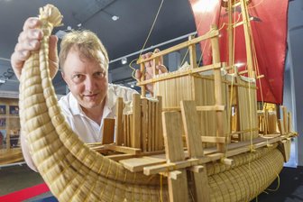 Archäologe Dominique Görlitz plant Ausstellung auf Schloss Hoheneck - Er und seine Erkenntnisse sollen ein weiteres Zugpferd auf Schloss Hoheneck werden: In der Phänomenia auf Schloss Hoheneck eröffnet eine Sonderausstellung zum Abora Projekt von Dominique Görlitz (im Bild).