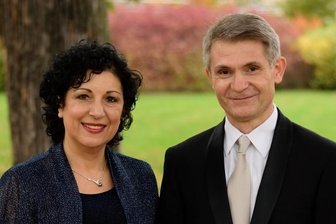 Armenische Schicksale vertont und beschrieben - Das "Calliope Duo" Sarah Stamboltsyan und ihr Mann Artashes.