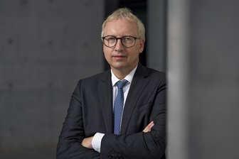 „Arrangement mit Russland trotz seines brutalen Vorgehens gegen die Ukraine machbar“ - Politik-Wissenschaftler Johannes Varwick mahnte schon im ersten Jahr des Krieges in einem Interview mit der „Freien Presse“ stärkeres diplomatisches Bemühen an.
