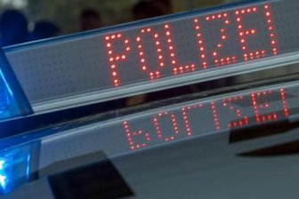 Asphaltwalze gestohlen - Polizei sucht Zeugen - Eine Asphaltwalze im Wert von gut 14.000 Euro haben Unbekannte in Lengenfeld gestohlen.