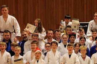 ASV-Judoka: Weihnachtstraining mit ehemaliger Europameisterin begeistert -
