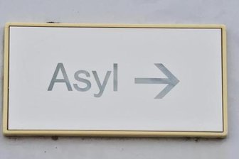 Asyl: Stadtspitze will Fragen beantworten -