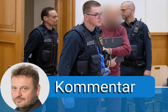 Koblenz: Zum Prozessauftakt wird ein mutmaßliches Mitglied (3.v.l) der Terrorgruppe "Vereinte Patrioten" in den Verhandlungssaal gebracht. Den vier Männern im Alter zwischen 44 und 56 Jahren und einer 75-jährigen Frau wird vorgeworfen, eine inländische terroristische Vereinigung gegründet zu haben oder darin Mitglied gewesen zu sein.
