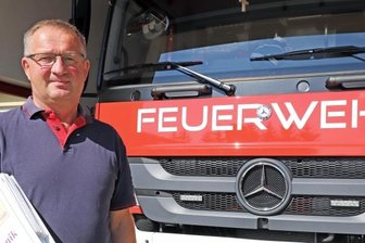 Auch im Ruhestand Ehrenamtler mit Leib und Seele - Ulrich Emrich bleibt auch nach seiner Zeit als Wehrleiter "seiner" Freiwilligen Feuerwehr Linda eng verbunden. 