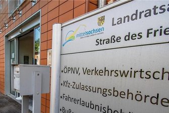 Auch Landratsamt wird jetzt gläserner -