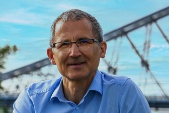 "Auch sieben junge Leute aus Klingenthal verurteilt" - Bert Pampel (55) leitet die Dokumentationsstelle der Stiftung Sächsische Gedenkstätten in Dresden.