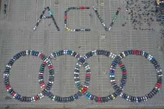 Audi-Fans knacken in Zwickau und am Sachsenring zwei Weltrekorde -
