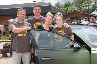 Audi-Treffen am Räucherkerzenland: Ein Ur-Quattro als verkäufliches Liebhaberstück - Das Organisationsteam: Mirko Paul, Heiko Richter, Claudia Bochmann und Beatrix Nowarra.