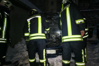 Aue: Auto in Brand geraten -