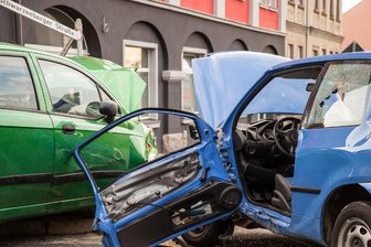 Aue: Kollision auf der B 101 -