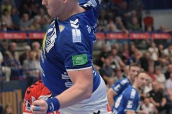 Aue serviert Essen harte Nuss - Aues Kapitän Bengt Bornhorn war mit sieben Toren erfolgreichster Werfer im ersten Heimspiel der neuen Saison. Trotz der Niederlage gegen Essen malt er nicht schwarz. Denn sein Team hielt lange gut mit.