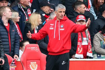 Aue-Trainer Härtel nach Niederlage in Cottbus: „Müssen zusehen, dass wir Punkte holen“ - Jens Härtel hat sich den Start in seine Amtszeit als Aue-Trainer sicherlich anders vorgestellt. Im Lößnitztal herrscht Abstiegskampf.