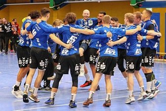 Auer lösen Pflichtaufgabe mit Bravour - Wie schon zum Saisonauftakt gegen Magdeburg II zuhause durften die EHV-Handballer am Sonnabend auch in Bayreuth jubeln.