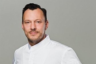 Auer Spitzenkoch: Genuss heißt, sich auch mal was anderes zu gönnen als ein Schnitzel mit Bratkartoffeln - Benjamin Unger, Küchenchef im Auer Hotel "Blauer Engel": Regionalität spielt immer eine Rolle.