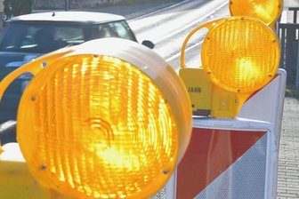 Auer Wachbergstraße noch bis 11. August gesperrt - Die Auer Wachbergstraße ist bis voraussichtlich 11. August gesperrt. 