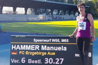 Auer Wurf-Expertin poliert ihre Saisonbilanz mit zwei Top-Weiten auf - Die Geringswalderin Manuela Hammer, die für den FC Erzgebirge Aue startet, legte mit Blick auf persönliche Bestleistungen jetzt noch einmal nach. Schon im Juni war sie mit dem Speer in Erding sehr erfolgreich gewesen.