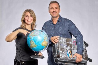 Auerbacher gewinnt beim MDR-Sachsenradio Reise an die Riviera - Die Frühmoderatoren des MDR-Sachsenradio Elena Pelzer und Silvio Zschage laden zum Kofferpacken ein.