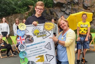 Auerbacher Jugendliche sollen weiter von EU-Geld profitieren - Benjamin Wenzel hat in den vergangenen Sommerferien mit anderen Schülern am Sommercollege in Auerbach teilgenommen, das Michaela Jauck vom Stadtjugendbüro Auerbach mit den Schulsozialarbeitern der Auerbacher Oberschulen organisiert hat. 