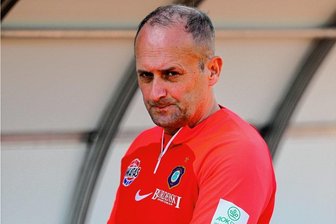Aues Interimscoach Müller: Nehme mich nicht zu wichtig - Wie lange ist Carsten Müller noch Cheftrainer des FC Erzgebirge Aue? Mit einem Sieg am Samstag in Oldenburg würden seine Chancen auf eine dauerhafte Beförderung wohl deutlich steigen. 