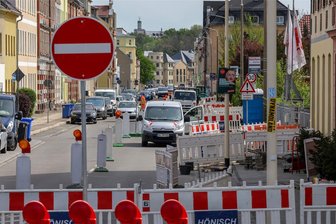 Auestraße wird in Glauchau wird vier Wochen lang zur Einbahnstraße - Im Frühjahr war die Auestraße stadteinwärts gesperrt, jetzt steht eine Sperrung der stadtauswärtigen Richtung bevor.