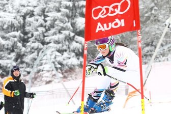 Auf Anhieb in der Erfolgsspur - In der Altersklasse W 13 war der TSV 1872 Pobershau dank Luise Seubert gleich zweimal auf dem Podest vertreten. Sie belegte an beiden Tagen Platz 2 im Riesenslalom.