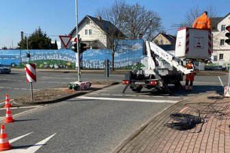 Auf B 169 in Frankenberg geht nichts mehr - Bereits am Donnerstag wurde am B 169-Abzweig in Richtung Flöha und B 180 die Baustelle eingerichtet. Ab Montag ist die Bundesstraße B 169 in Frankenberg erneut voll gesperrt. Es soll bis Mai 2022 gebaut werden. 
