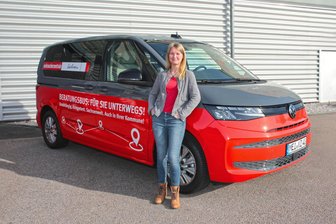 Auf dem Mittweidaer Marktplatz: Verbraucherzentrale berät mobil - Anett Wagner, mobile Verbraucherberaterin, berät am 16. September in Mittweida.