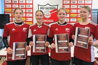 Auf dem Weg in die Bundesliga? - Zehn Spielerinnen gehören derzeit dem Perspektivkader des BSV Sachsen Zwickau an. Alicia Feline Günther, Jolina Wolke, Leonie Hahn und Mariella Knape (von links) wurden jetzt ganz neu in den Kader berufen. 