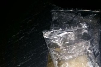 Auf der Flucht: Autofahrer wirft 400 Gramm Crystal aus dem Fenster - Das sichergestellte Crystal.