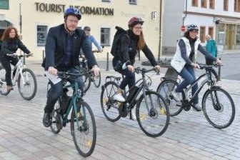 Auf Entdeckungstour in Welterberegion - Mitarbeiter der Stadtverwaltung testeten die neuen Touren.
